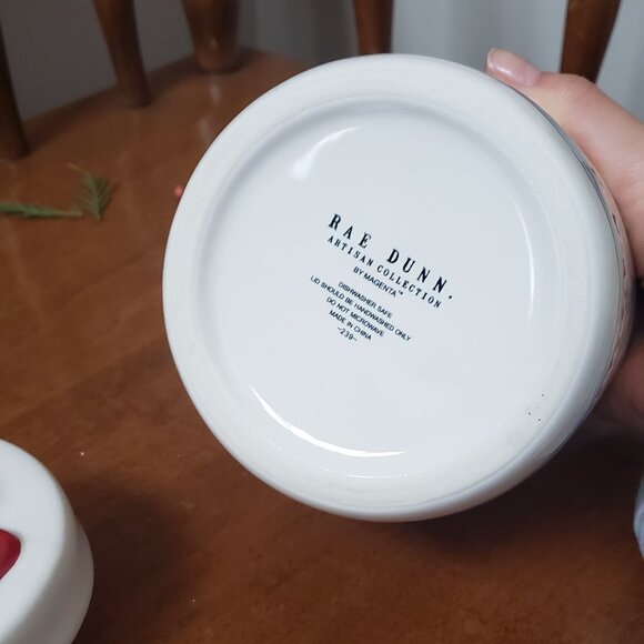 Rae Dunn USA Air Tight Container - Picture 11 of 11